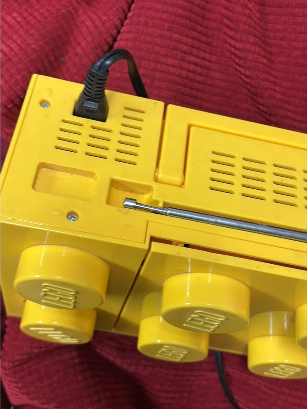 Lego Yellow Portable CD Player with Built-In Controls - Picture 4 of 4